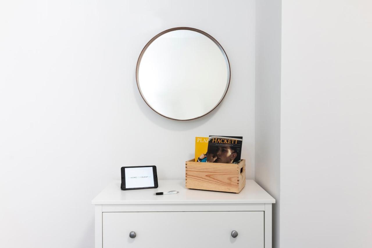 Homeforguest Modern And Recently Renovated Apartment In Arona アロナ エクステリア 写真