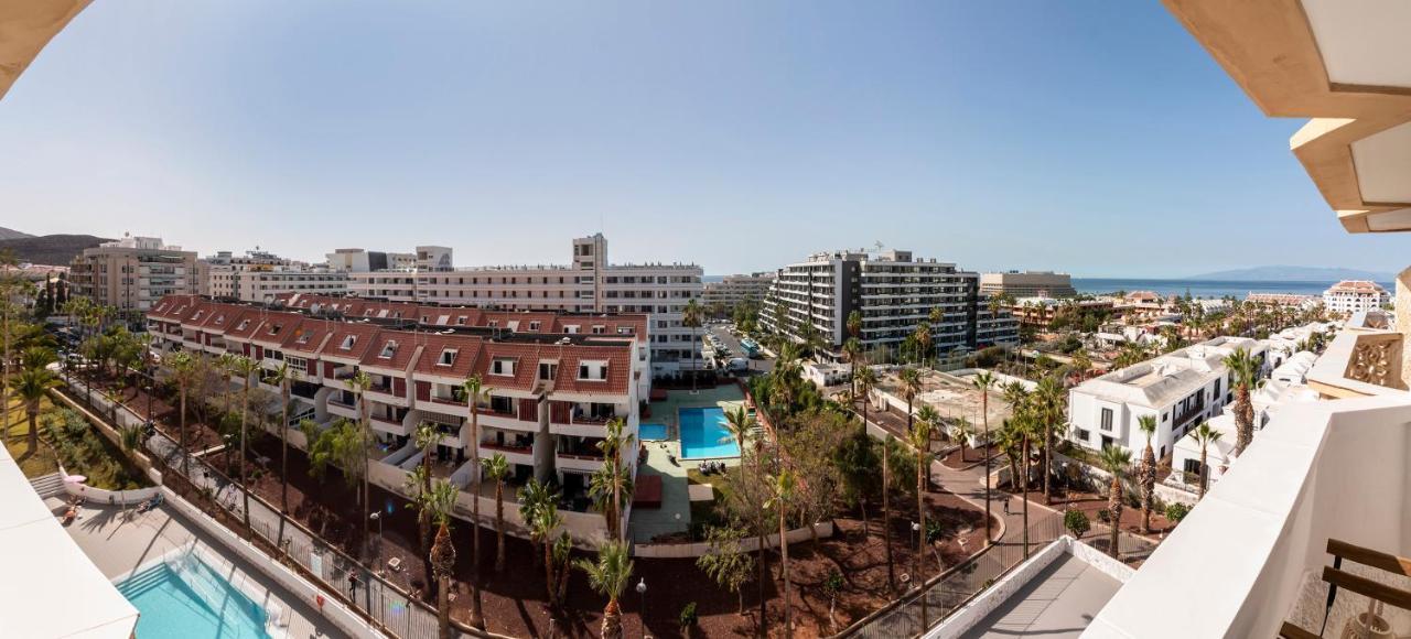 Homeforguest Modern And Recently Renovated Apartment In Arona アロナ エクステリア 写真